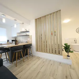  Apartament Sens